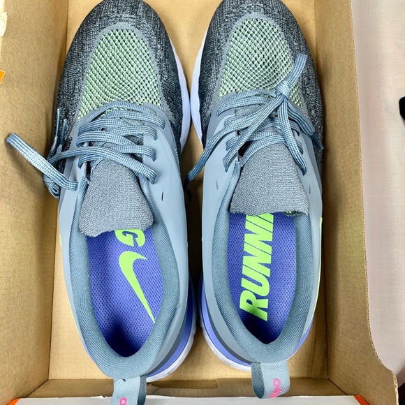 Nike Odyssey React 2 Flyknit Mens Shoes Sz 10.5 - Picture 7 of 8